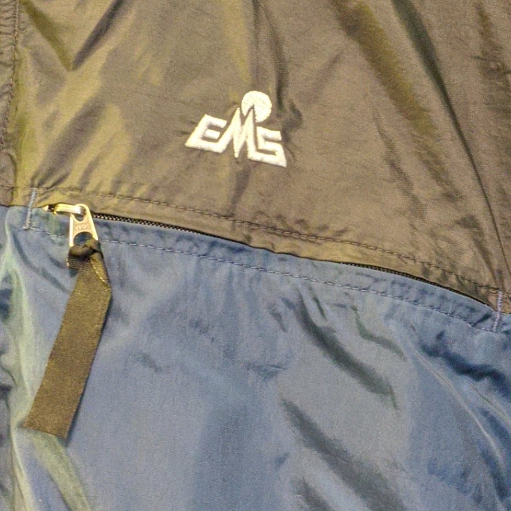 Spring jacket - Picture 2 of 3